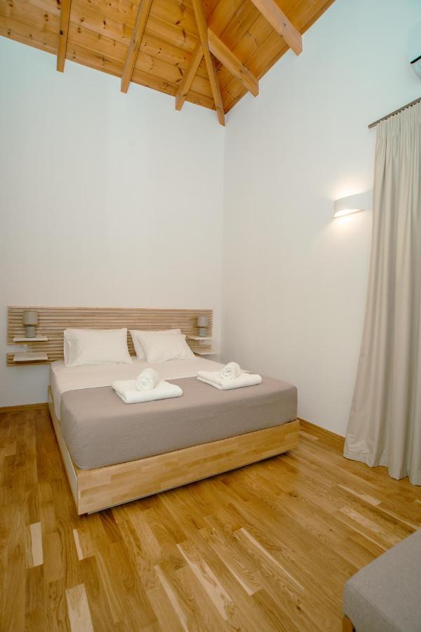 Fragios Beach House Ханя Екстериор снимка